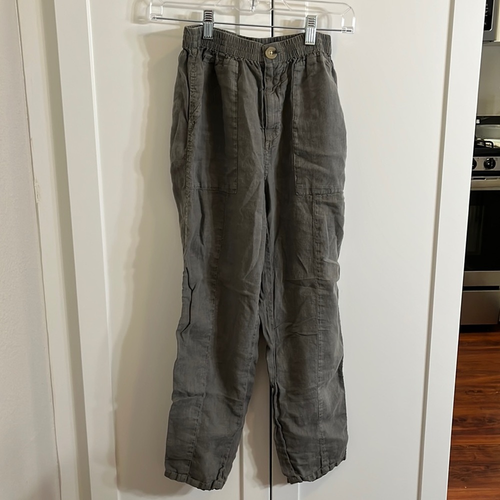 Lou & Grey small cargo pants